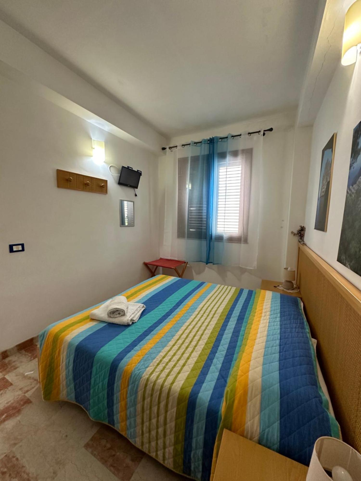 Isoladelmiele Hotel Marettimo Luaran gambar